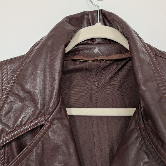 Oxblood leather jacket - Picture 3 of 12